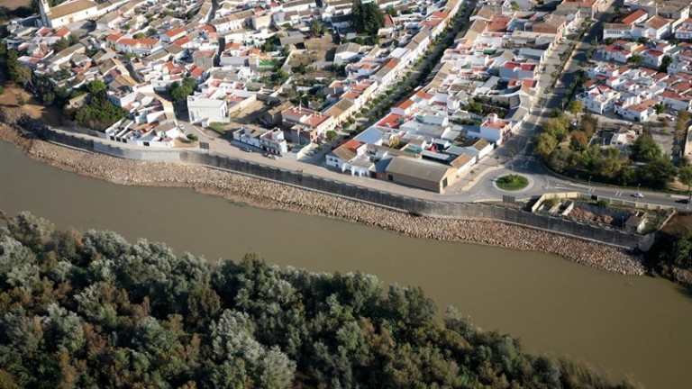 Compromiso para no dragar el Guadalquivir