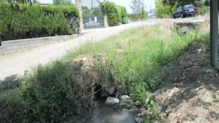 Quejas por los malos olores en la pedanía de Santa Ana