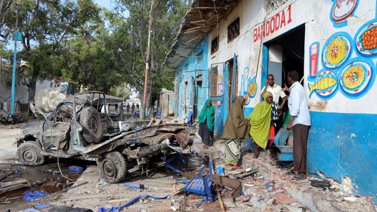 Al menos 29 muertos por 2 atentados en Somalia