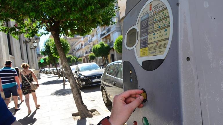 La oposición pone sobre la mesa la prórroga del servicio de zona azul