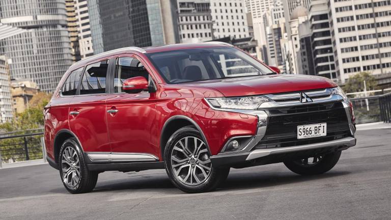 Mitsubishi crece un 60% y cierra un gran 2015