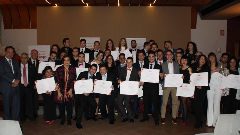 Entrega de diplomas en la Fundación Cruzcampo