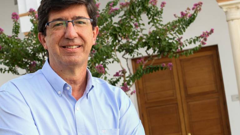 Ataque a la Junta por la salida de consejeros