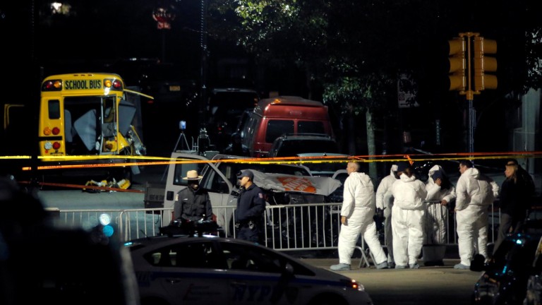 Ocho muertos en un atentado con una camioneta en el centro de Nueva York