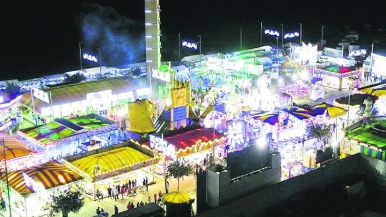 La oposición carga contra la adquisición del recinto ferial