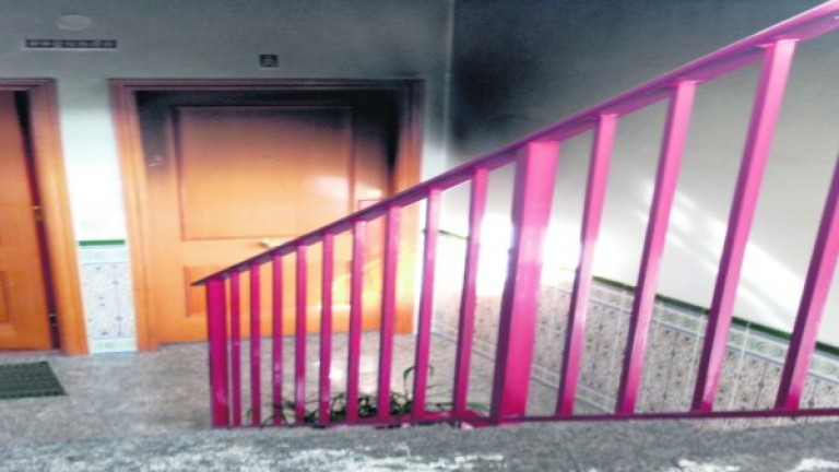 Desalojo de tres pisos por un fuego en Villacarrillo