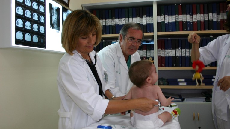 Ahorro de cerca de un millón de euros por la gratuidad de medicamentos para menores de un año