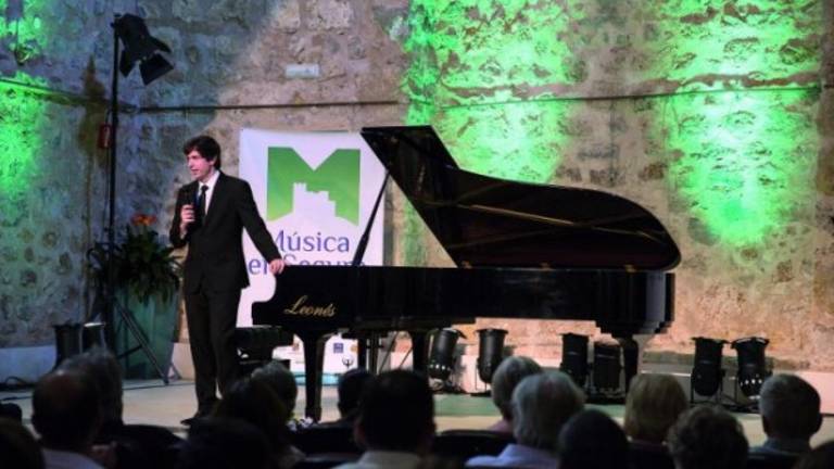 Suena la música en Segura
