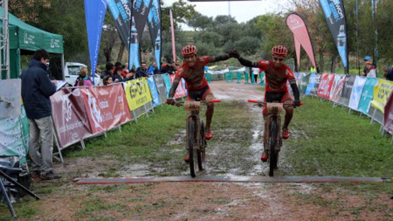 José Luis Carrasco y Manuel Beltrán acaban terceros en Córdoba