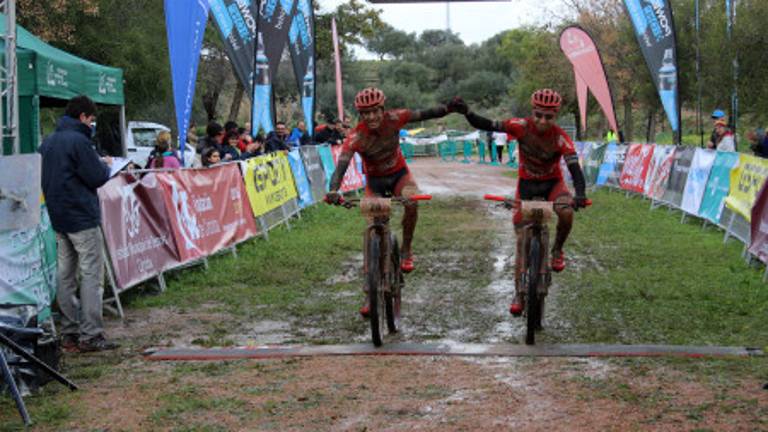 José Luis Carrasco y Manuel Beltrán acaban terceros en Córdoba