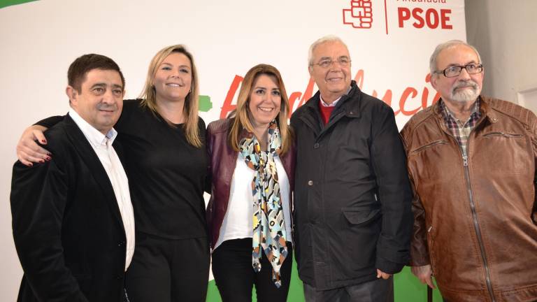 Los socialistas arropan a Díaz