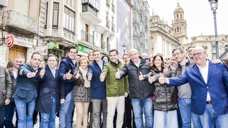 Visita fugaz de Pablo Casado