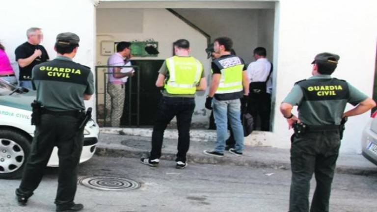Detenido un camello que quería hacer su agosto durante San Lucas