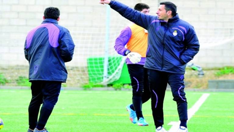 Herrero: “Vivir en el descenso es lo más duro para un equipo”