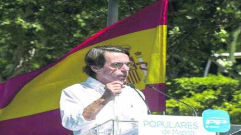 Aznar reclama al PP que recupere a su electorado