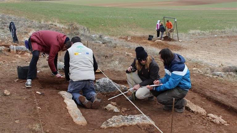 Descubren en Granada una de las necrópolis megalíticas más longevas de Europa