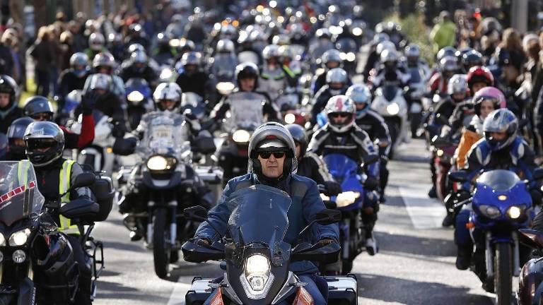 Jaén ruge en el Día Nacional de la Moto