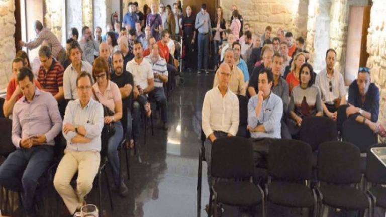 Dudas del sector hostelero sobre la nueva ordenanza de veladores