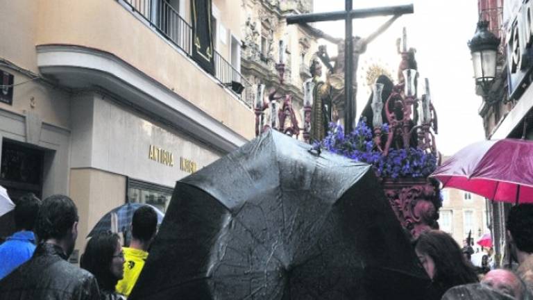 Recuperación de las tallas de El Santo Sepulcro
