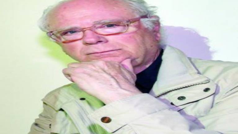 Francisco Ferrer Lerín: “Nace de una foto y una anécdota de 30 amigas”