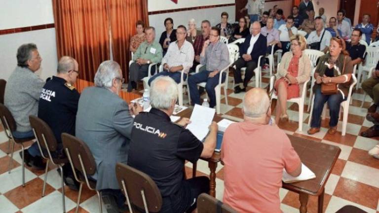 Unión policial y vecinal