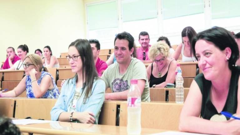 En torno a 1.500 opositores para 69 plazas de la Junta