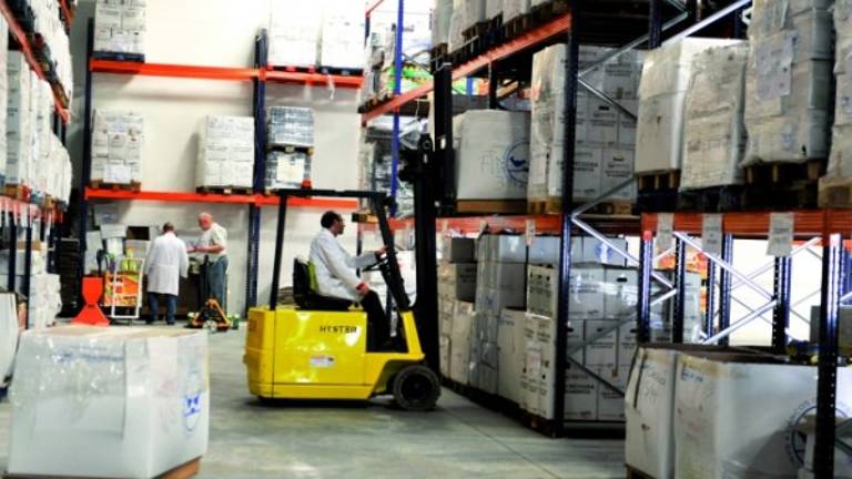 La red vecinal de reparto de alimentos se plantea el cierre