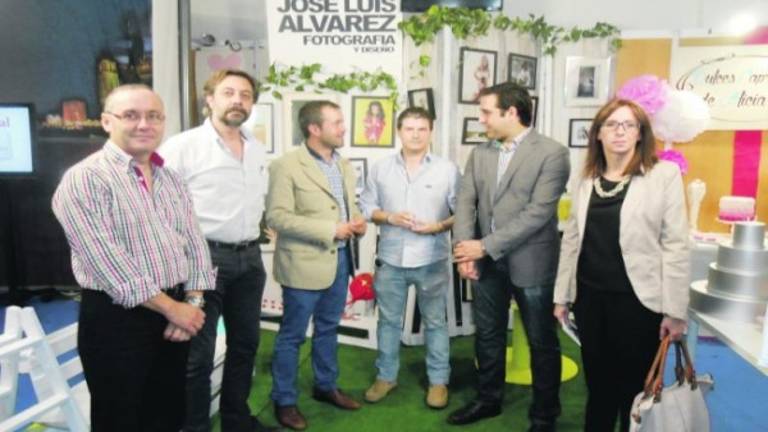 Más de 60 firmas exhiben sus artículos en Alcalá Muestra