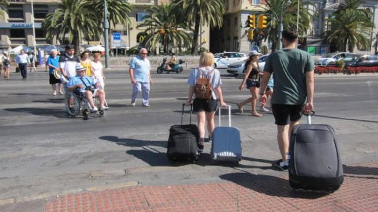 Andalucía prevé el mejor verano de la historia en turismo