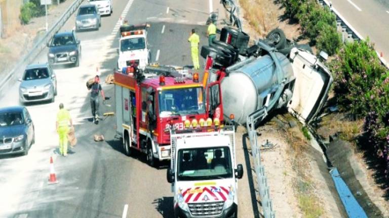 Unos 215.000 vehículos cruzan la provincia el fin de semana