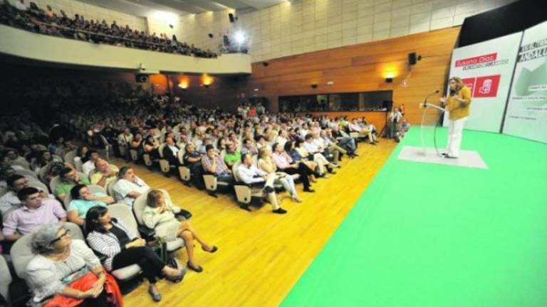 Susana Díaz caldea a la militancia socialista