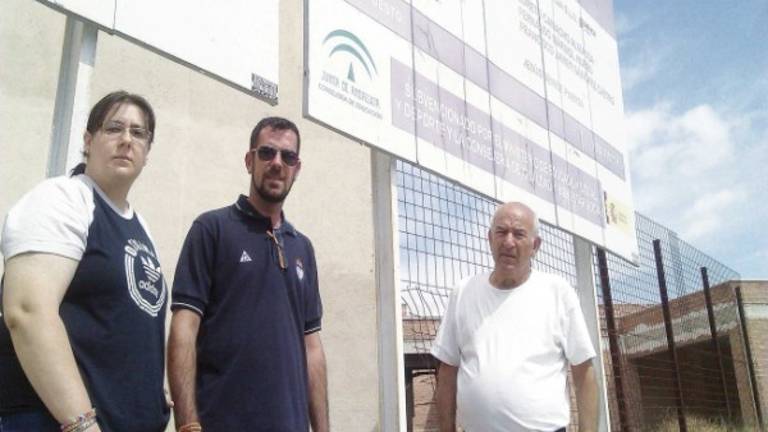Vecinos preocupados por el foco de droga y fuegos en la guardería de “El Valle”