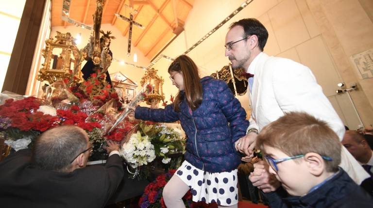 Flores, poesía y música para honrar al Señor de Jaén