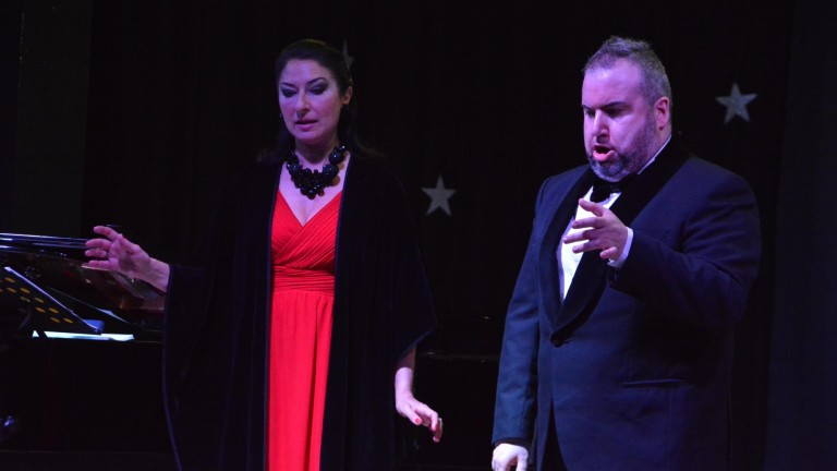 Monserrat Caballé lleva la ópera a Mancha Real