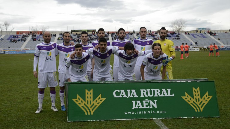El Real Jaén pierde y se hunde en el descenso (0-1)