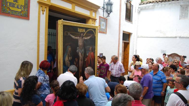 Valdepeñas vive a su Cristo