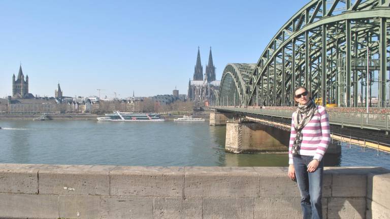 Voleibolista entre los belgas