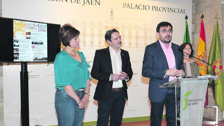La escultura se suma a los certámenes de Alcaudete 2000