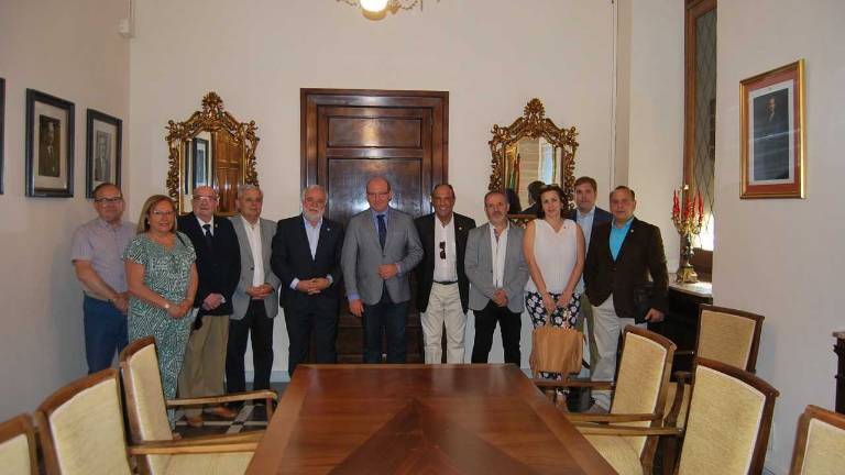 Máximos honores para el Colegio de Enfermería