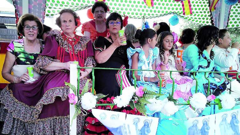 Las Casillas vive tres días de fervor