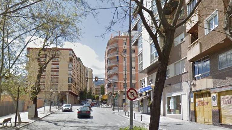 Nuevas medidas de tráfico en la Avenida de Granada