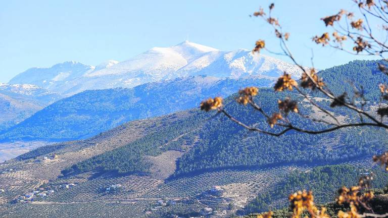 Las preciosas vistas del Almadén nevado