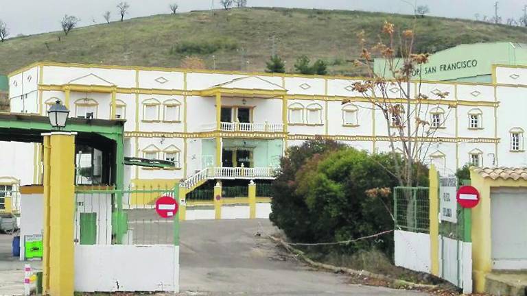 Socios cuestionan a la directiva de la cooperativa San Francisco