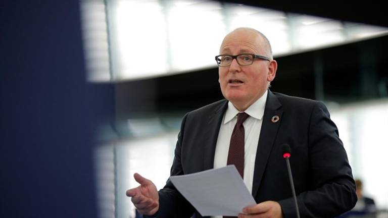 Bruselas: “La defensa del Estado de derecho a veces requiere el uso proporcionado de la fuerza”