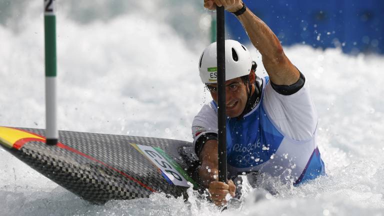 Ander Elosegui, diploma olímpico en slalom C-1 en aguas bravas en Deodoro