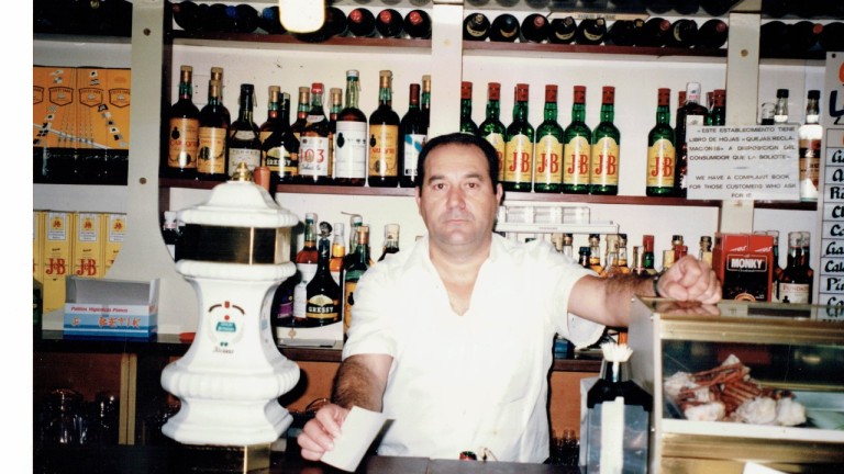 Una vida dedicada al Bar La Canasta