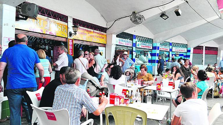 La Plaza de Abastos, más cerca de su proyecto de climatización