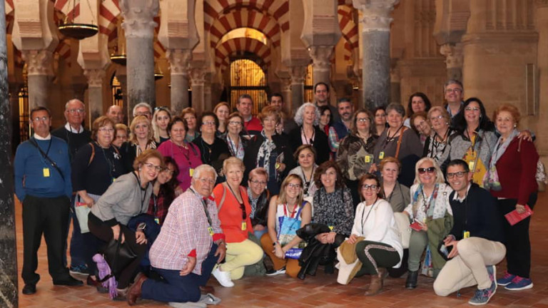 Un grupo de bañuscos visitan Córdoba