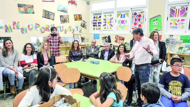 Homenaje a las letras para inaugurar la biblioteca