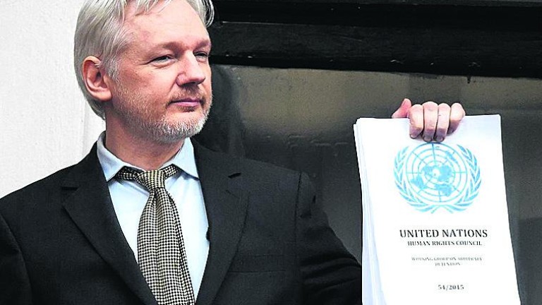 Un tribunal ratifica la orden de arresto contra Julian Assange